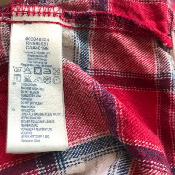 Forever 21 red flannel button down shirt - Picture 5 of 6